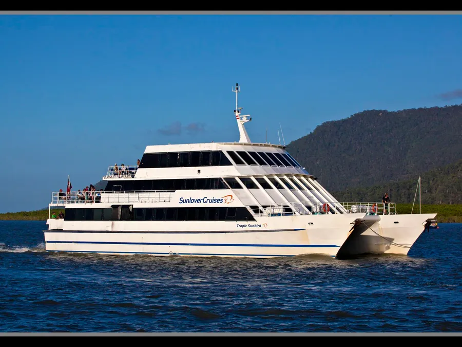 Great Barrier Reef Travel